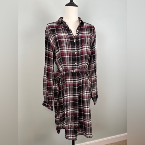 Max Studio lightweight flannel shirt dress. Size XL - Picture 1 of 8